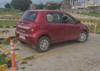 Sai-driving-academy-Driving-schools-Sadar-rajkot-Gujarat-3