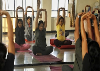 Sakhis-yoga-studio-Yoga-classes-Akkalkot-solapur-Maharashtra-2
