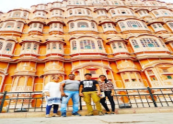 Salagram-travel-hut-Travel-agents-Raja-park-jaipur-Rajasthan-1