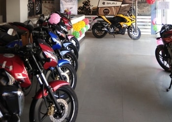Saluja-automobile-Motorcycle-dealers-Burdwan-West-bengal-3
