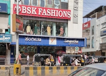 Sangeetha-mobiles-pvt-ltd-Mobile-stores-Chittapur-gulbarga-kalaburagi-Karnataka-1
