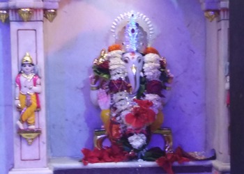Saptashrungi-temple-Temples-Malegaon-Maharashtra-3