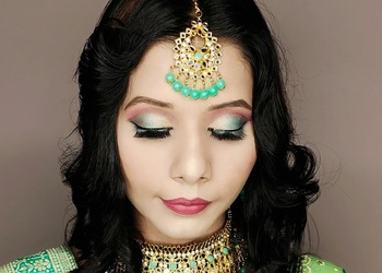 Sara-makeover-and-bridal-studio-Makeup-artist-Thatipur-gwalior-Madhya-pradesh-3