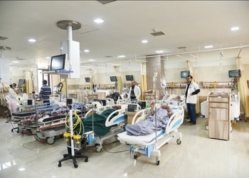 Saraswati-heart-care-multi-speciality-hospital-Cardiologists-Allahabad-prayagraj-Uttar-pradesh-2