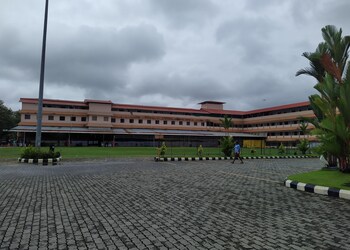 Saraswati-vidyaniketan-public-school-Cbse-schools-Kochi-Kerala-1