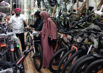Sardar-cycle-stores-Bicycle-store-Andheri-mumbai-Maharashtra-3