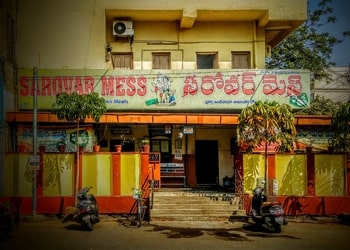 Sarovar-mess-Pure-vegetarian-restaurants-Benz-circle-vijayawada-Andhra-pradesh-1