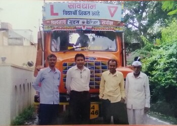 Sarvadnya-driving-school-Driving-schools-Malegaon-Maharashtra-3