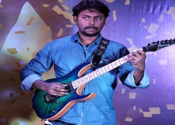 Satadru-das-guitar-class-Music-schools-Barasat-kolkata-West-bengal-1