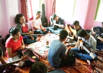 Satadru-das-guitar-class-Music-schools-Barasat-kolkata-West-bengal-2