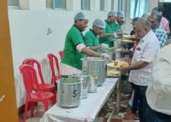 Sathyabama-catering-services-Catering-services-Mattuthavani-madurai-Tamil-nadu-2