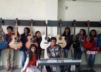 Saxena-music-classes-Music-schools-Kota-Rajasthan-3