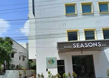 Seasons-inn-3-star-hotels-Nellore-Andhra-pradesh-1