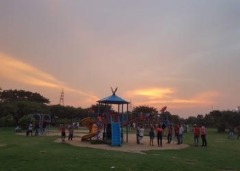 Sector-108-park-Public-parks-Noida-Uttar-pradesh-2