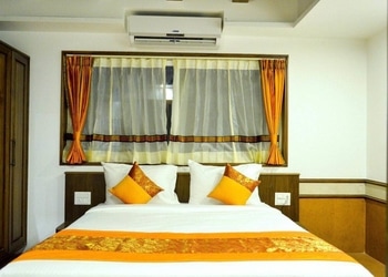 Sepoy-grande-hotel-3-star-hotels-Mysore-Karnataka-2