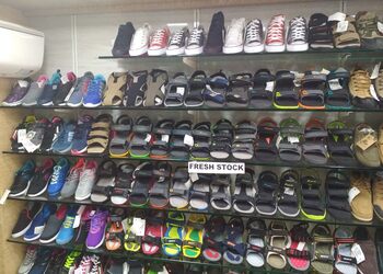 Shagun-Shoe-store-Dadar-mumbai-Maharashtra-2