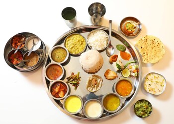 Shahi-bhoj-restaurant-Pure-vegetarian-restaurants-Latur-Maharashtra-3