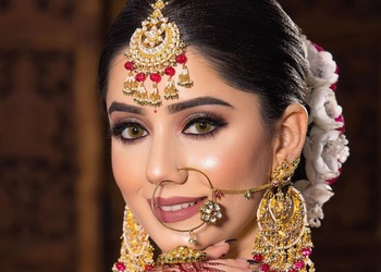 Shahnaz-husain-signature-salon-beauty-academy-Makeup-artist-Gwalior-Madhya-pradesh-3