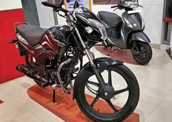 Shivang-automobiles-Motorcycle-dealers-Nashik-Maharashtra-3