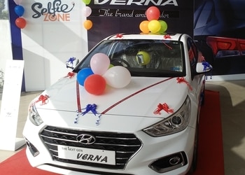 Shivang-hyundai-Car-dealer-Bannadevi-aligarh-Uttar-pradesh-3