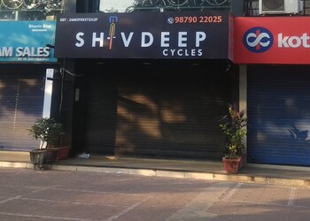 Shivdeep-cycles-Bicycle-store-Athwalines-surat-Gujarat-1