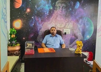 Shivrudra-astrologer-Astrologers-Ahmedabad-Gujarat-1