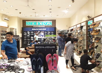 Shoe-kings-Shoe-store-Pune-Maharashtra-2