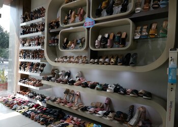 Shoe-love-Shoe-store-Ludhiana-Punjab-3