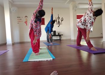 Shree-bodhi-yoga-and-fitness-studio-Yoga-classes-Hyderabad-Telangana-1