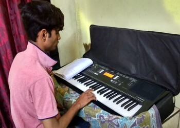 Shree-chintamani-music-classes-Music-schools-Ulhasnagar-Maharashtra-3