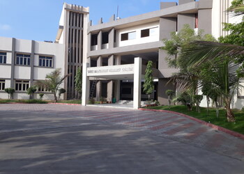 Shree-dhanvantary-college-of-engineering-and-technology-Engineering-colleges-Surat-Gujarat-1