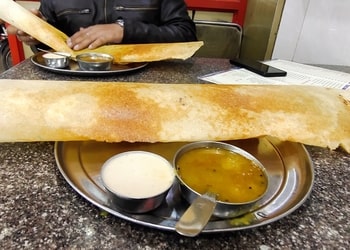 Shree-kunj-Pure-vegetarian-restaurants-Badambadi-cuttack-Odisha-3