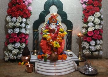Shree-sidhhivinayak-mandir-Temples-Andheri-mumbai-Maharashtra-1