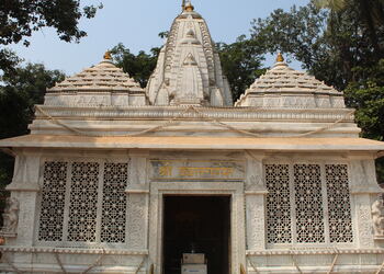 Shree-udyan-ganesh-mandir-Temples-Dadar-mumbai-Maharashtra-1