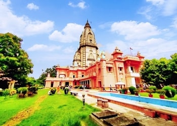 Shri-kashi-vishwanath-temple-Temples-Varanasi-Uttar-pradesh-1