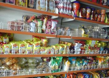 Shubham-super-shop-Supermarkets-Jalgaon-Maharashtra-3