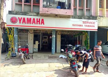 Shyama-yamaha-Motorcycle-dealers-Bokaro-Jharkhand-1