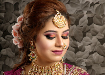 Signora-Makeup-artist-Arera-colony-bhopal-Madhya-pradesh-3