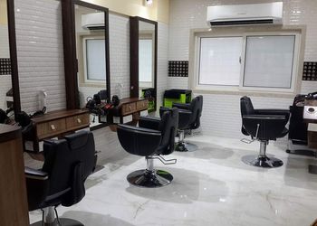 Sisy-hus-hair-beauty-salon-Beauty-parlour-Naigaon-vasai-virar-Maharashtra-2