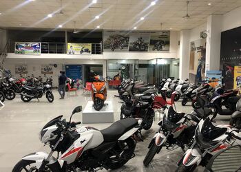 Sk-jain-tvs-Motorcycle-dealers-Rohtak-Haryana-2
