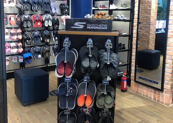 Skechers-Shoe-store-Gandhidham-Gujarat-3