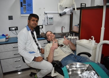 Smile-station-Dental-clinics-Manduadih-varanasi-Uttar-pradesh-1
