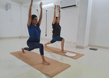 Smile-yoga-studio-Yoga-classes-Pradhan-nagar-siliguri-West-bengal-2