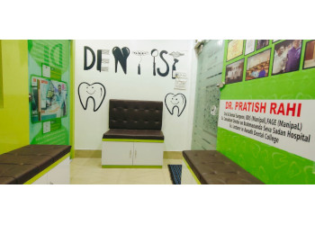 Smiles-dental-clincs-Dental-clinics-Jamshedpur-Jharkhand-3