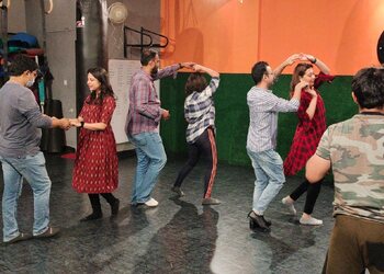 Social-dancing-culture-Dance-schools-Mira-bhayandar-Maharashtra-2