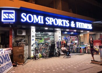 Somi-sports-fitness-Sports-shops-Andheri-mumbai-Maharashtra-1