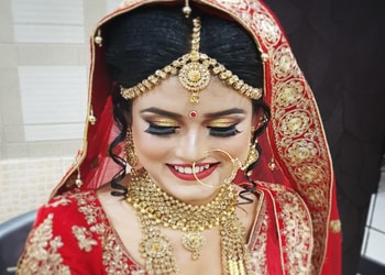 Sonal-beauty-salon-Bridal-makeup-artist-Bartand-dhanbad-Jharkhand-3