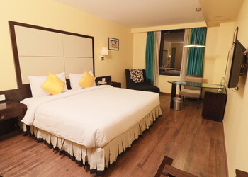 Sonotel-hotel-4-star-hotels-Dhanbad-Jharkhand-2