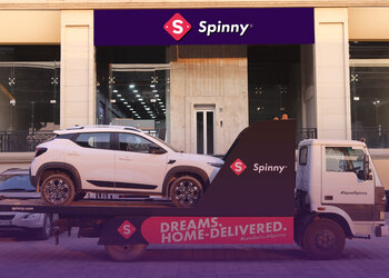 Spinny-Used-car-dealers-Sector-17-chandigarh-Chandigarh-1