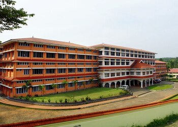 Sree-narayana-gurukulam-college-of-engineering-Engineering-colleges-Kochi-Kerala-1